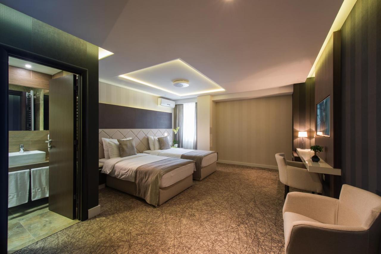 Garni Hotel Aveny Чачак Экстерьер фото